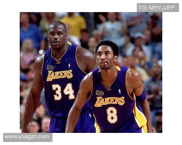 科比传承与篮球精神的巅峰对决：从湖人传奇到全球偶像的成长历程