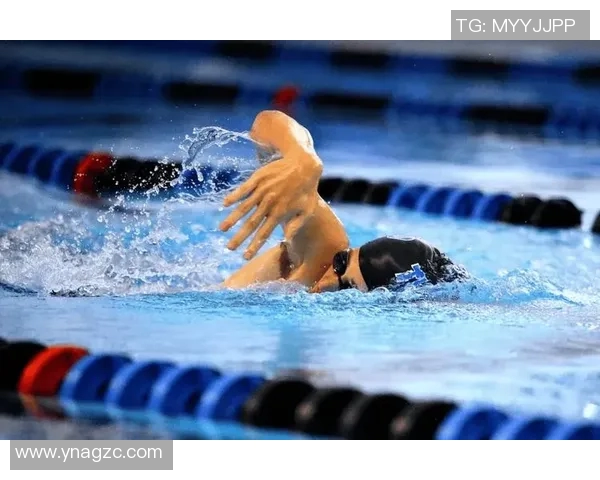 自由泳呼吸技巧解析及优化方法提升游泳效率和持久性 自由泳呼吸技巧解析及优化方法提升游泳效率和持久性