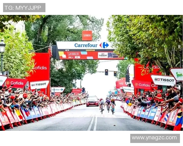 精彩回顾:本年度最震撼赛事全程回顾与精彩瞬间盘点 精彩回顾:本年度最震撼赛事全程回顾与精彩瞬间盘点