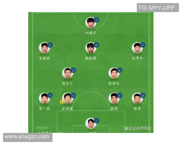 中锋在足球场上的关键角色与明星球员的精彩表现解析