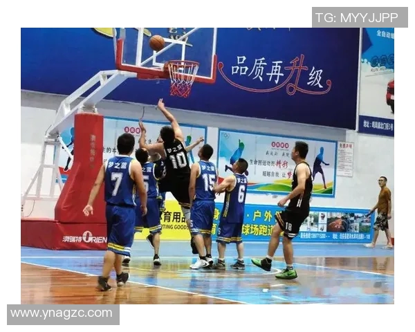 南京篮球队与杭州篮球队赛后分析实力对比与战术探讨 南京篮球队与杭州篮球队赛后分析实力对比与战术探讨